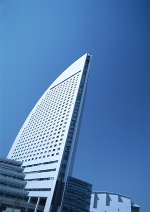 板金業者による雨漏り工事・屋根工事